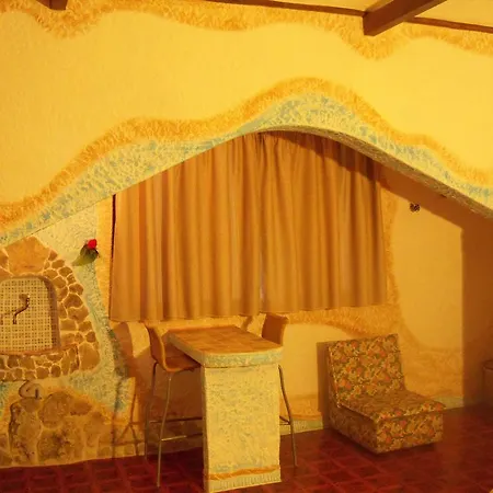 La Di Francesco Bed & Breakfast *